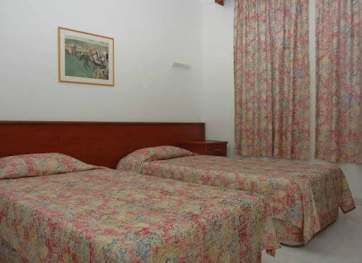 The S Aparts & Hotel 3*